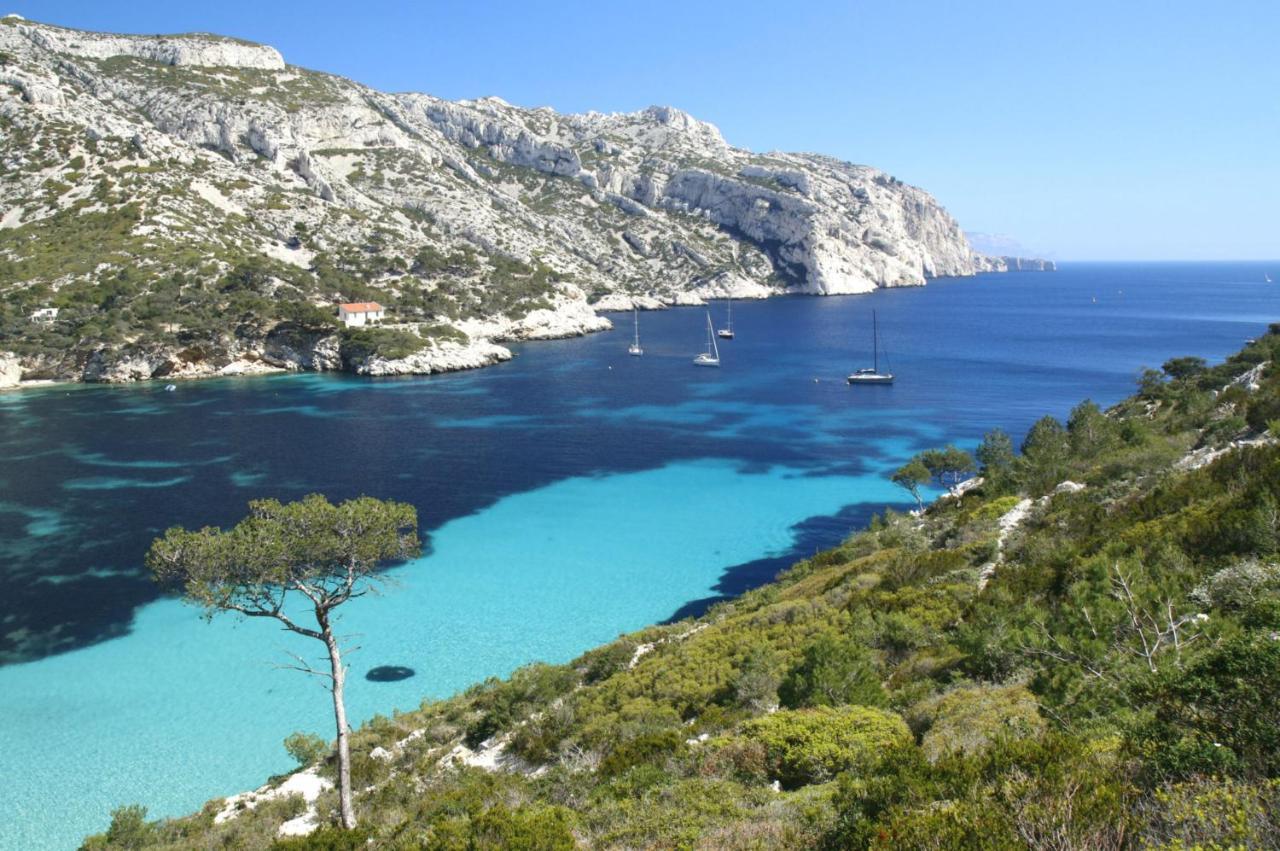 T3 à 10' De Cassis - Piscine Privée Et Cuisine D'été Extérieure