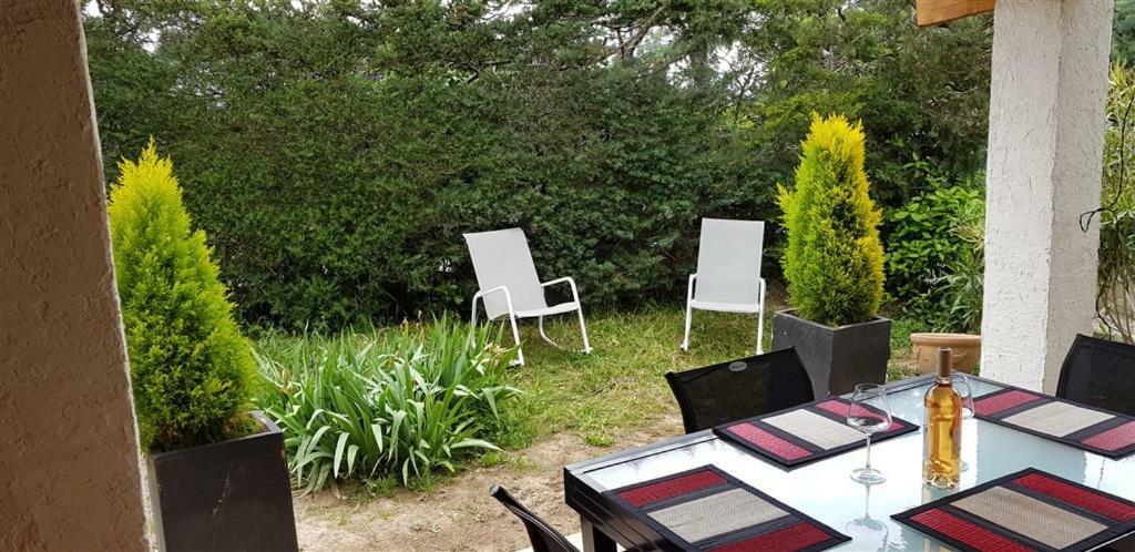 T3 à 10' De Cassis - Piscine Privée Et Cuisine D'été Extérieure *